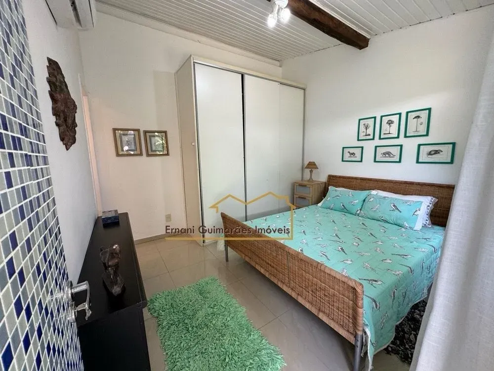 Casa térrea mobiliada com 4 dormitórios e 4 banheiros — photo 21