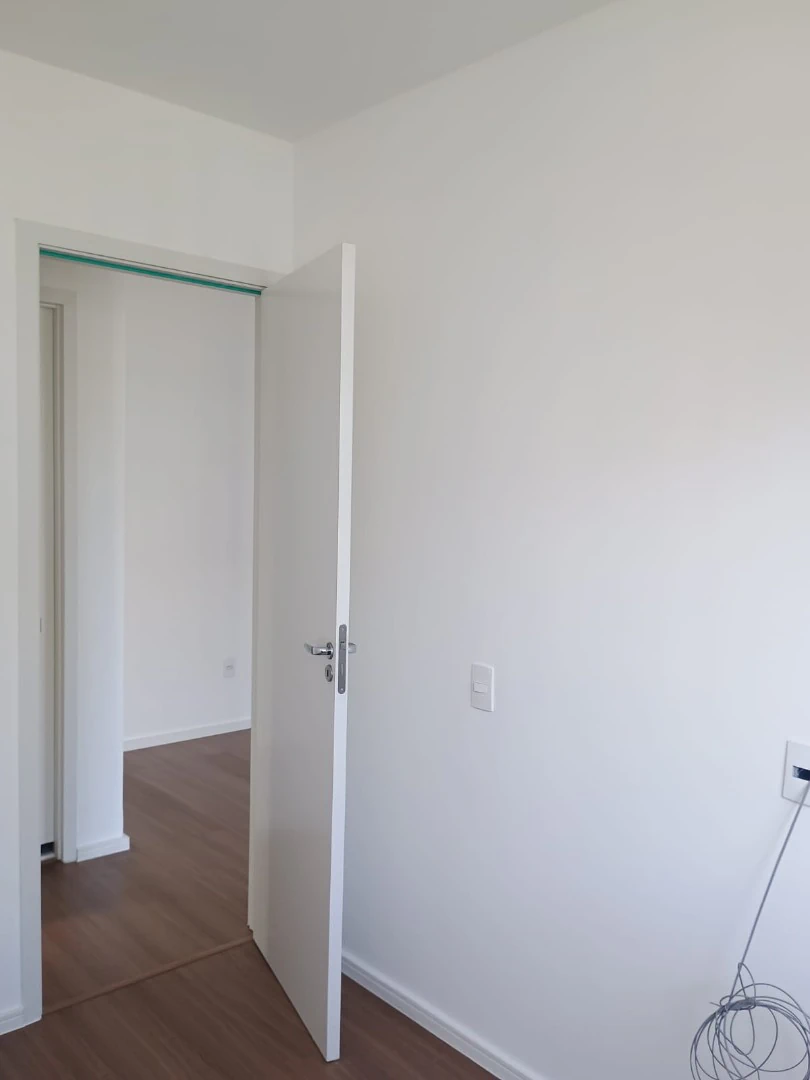 Деревянный пол или ламинат и 2 спальни: квартира 45 м² — photo 10
