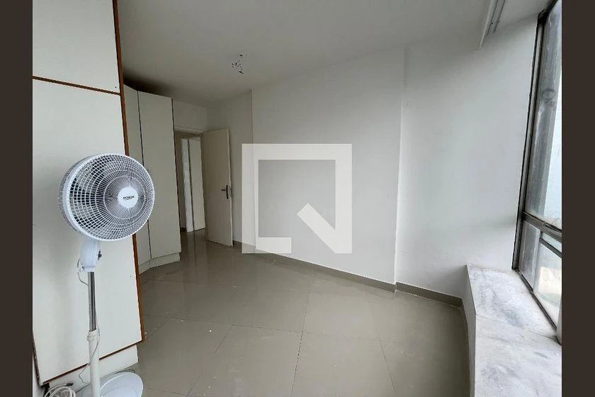 2 quartos e janelas do piso ao teto: apartamento de 90 m² — photo 21