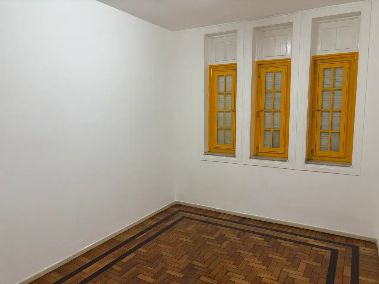Rental house with 5 bedrooms and 215 m² — photo 9