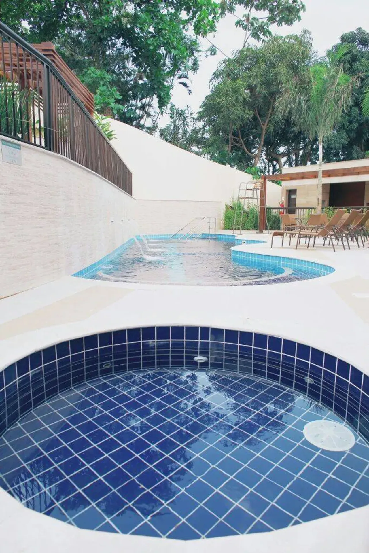 3-bedroom apartment with balcony grill and 2 bathrooms — photo 31