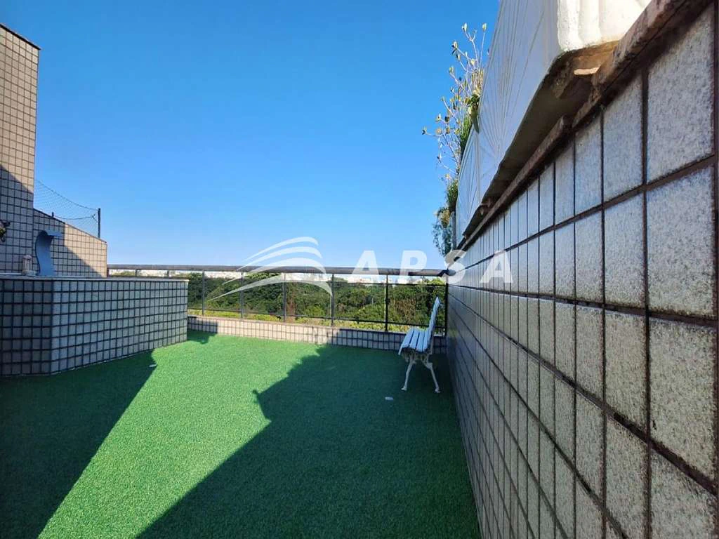Furnished 326 m² penthouse with 4 bedrooms and 2 suites — photo 22
