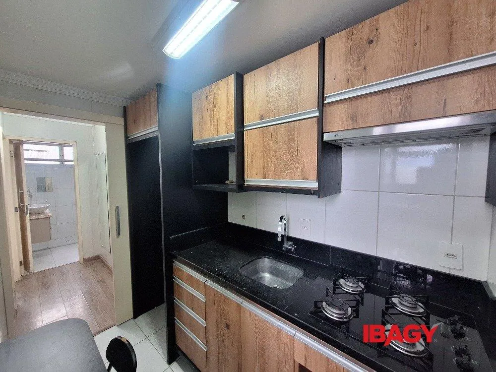 Apartamento, 58 m², com máquina de lavar — photo 4