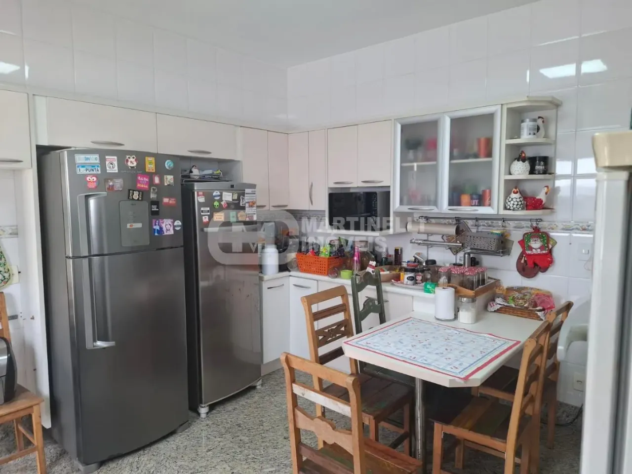 Furnished 3-bedroom apartment with a terrace — photo 14