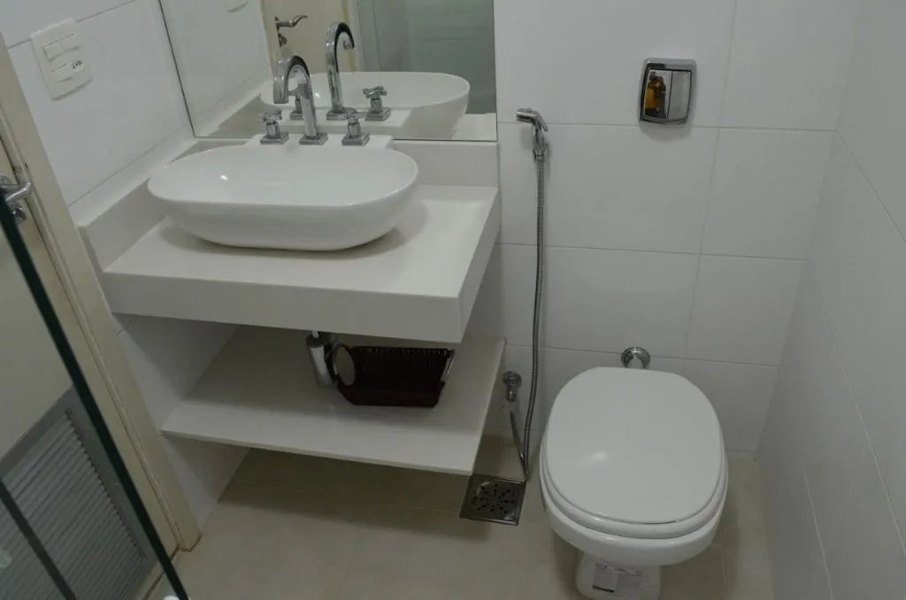 90 m² apartment with 2 bedrooms and a balcony — photo 16