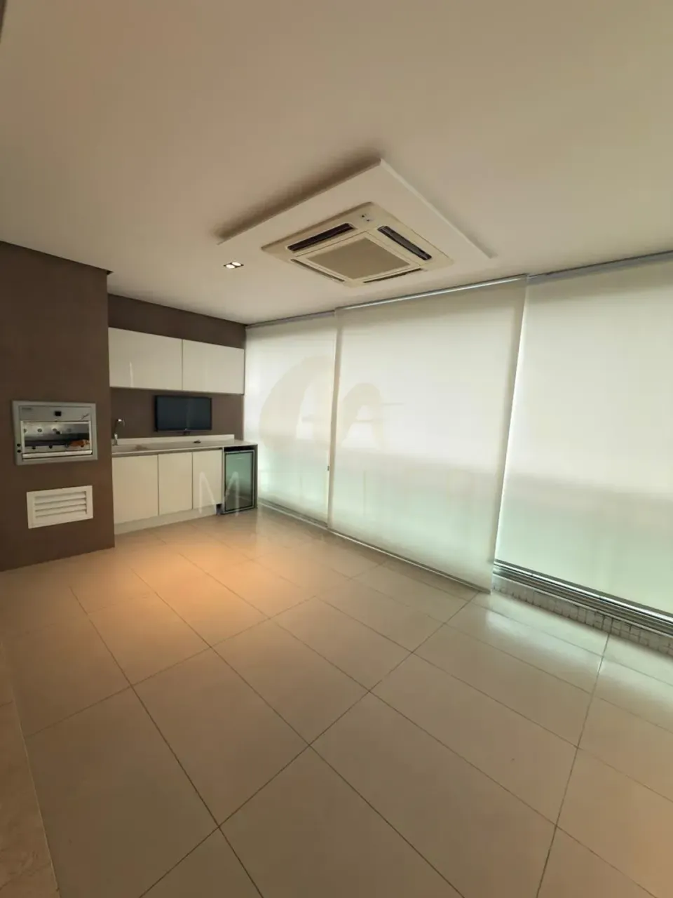Apartment with 4 bedrooms and 5 bathrooms, 380 m² — photo 15