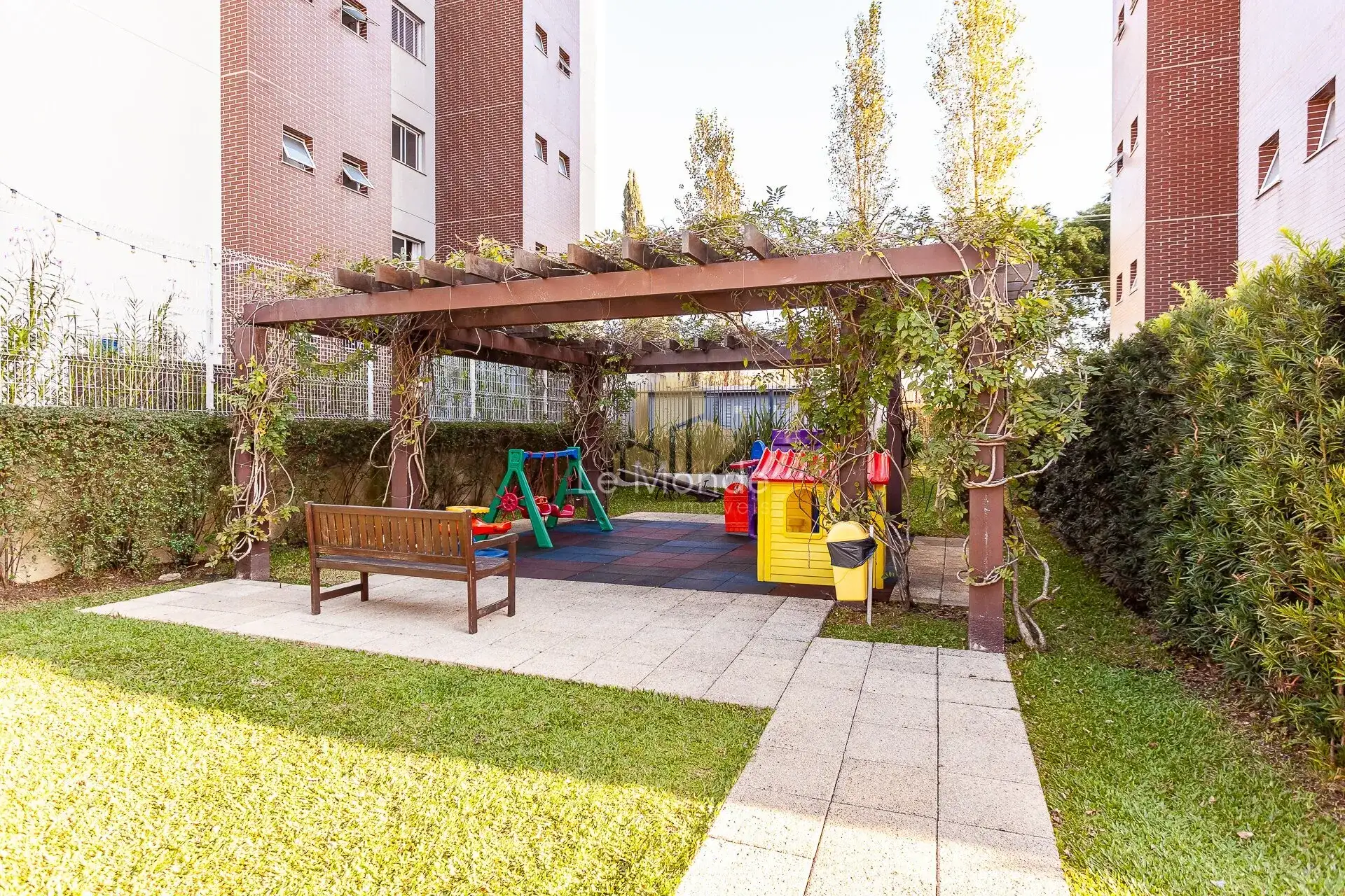 2-bedroom apartment with a balcony — photo 28