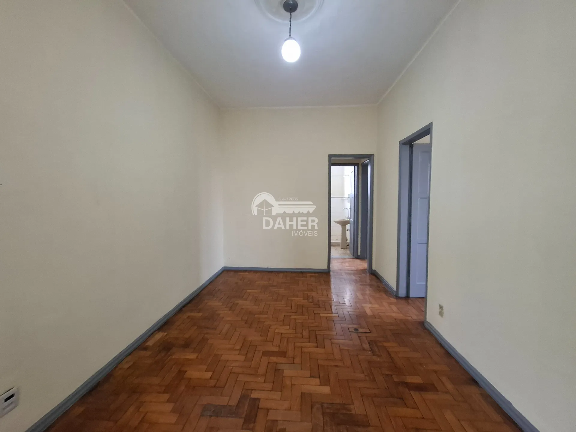 2-bedroom 40 m² apartment with electric shower — photo 10