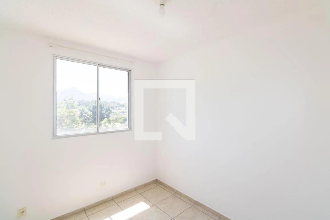 Apartamento sem mobília de 2 quartos com vaga e cozinha aberta — photo 14