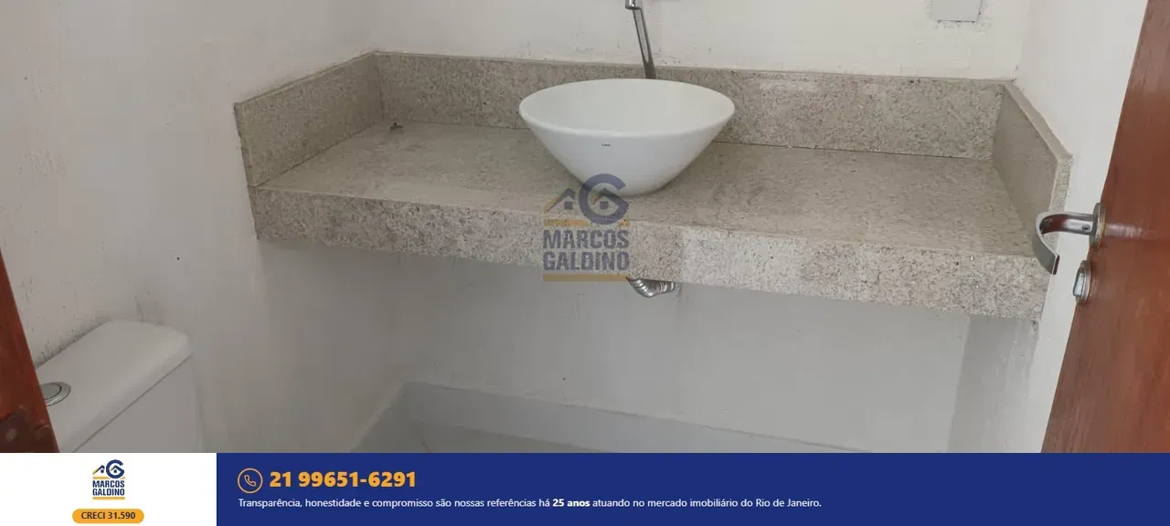 Casa com 4 quartos e 5 banheiros, cozinha fechada — photo 37
