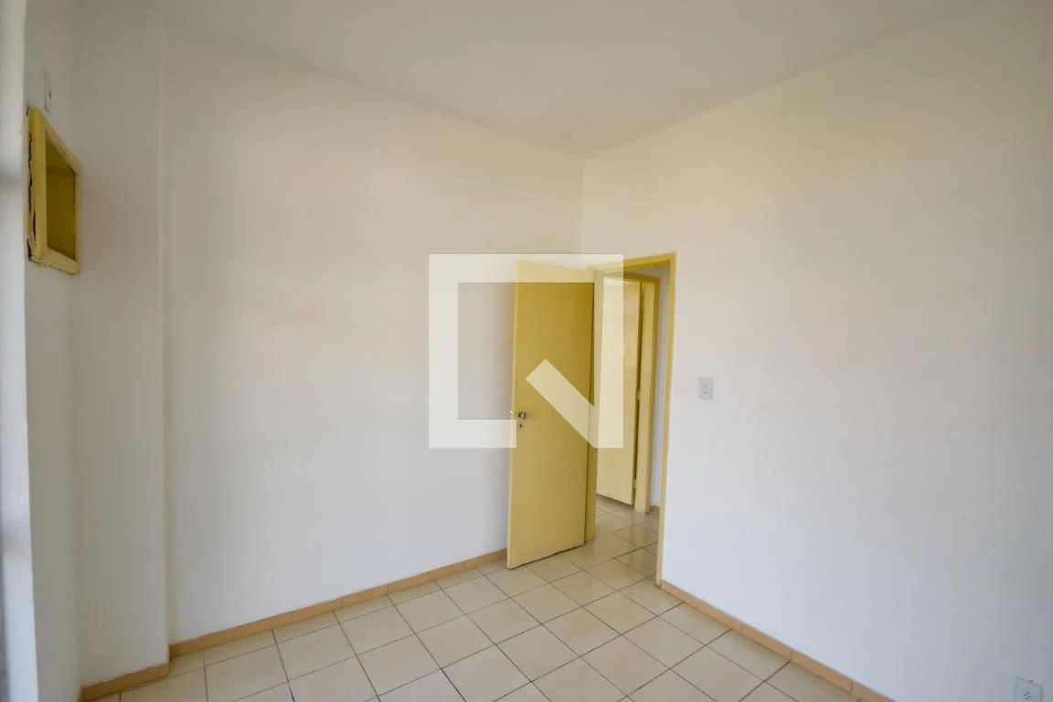 3-bedroom apartment with a mountain view in Rio de Janeiro — photo 37