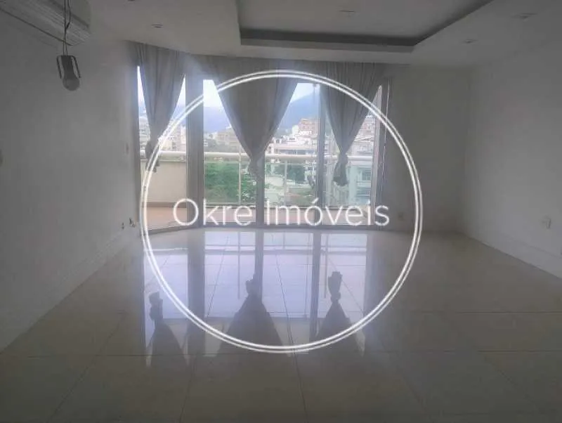 Unfurnished apartment with 2 bedrooms and 3 bathrooms — photo 4