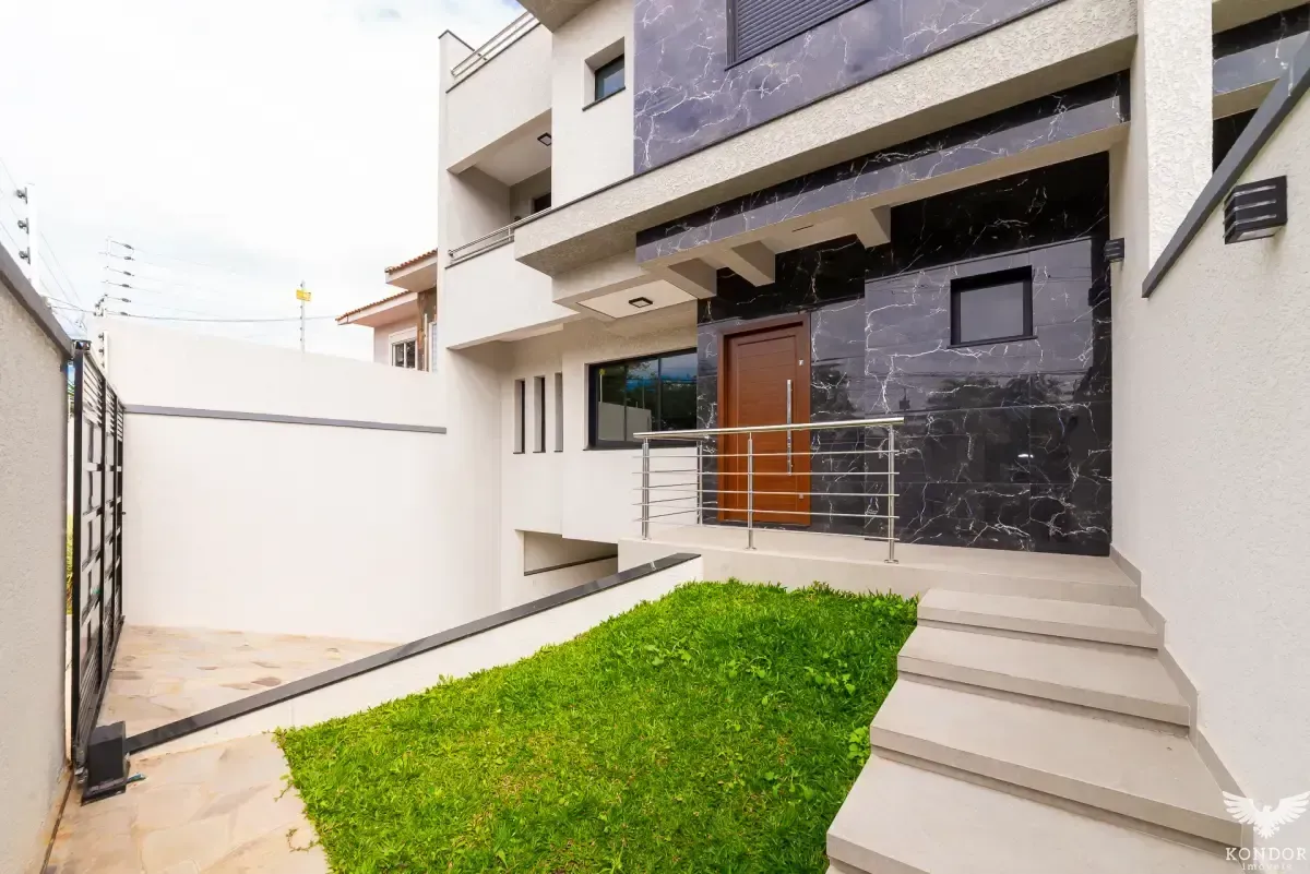 Two-story house with 230 m² and 3 bedrooms, 1 suite — photo 31