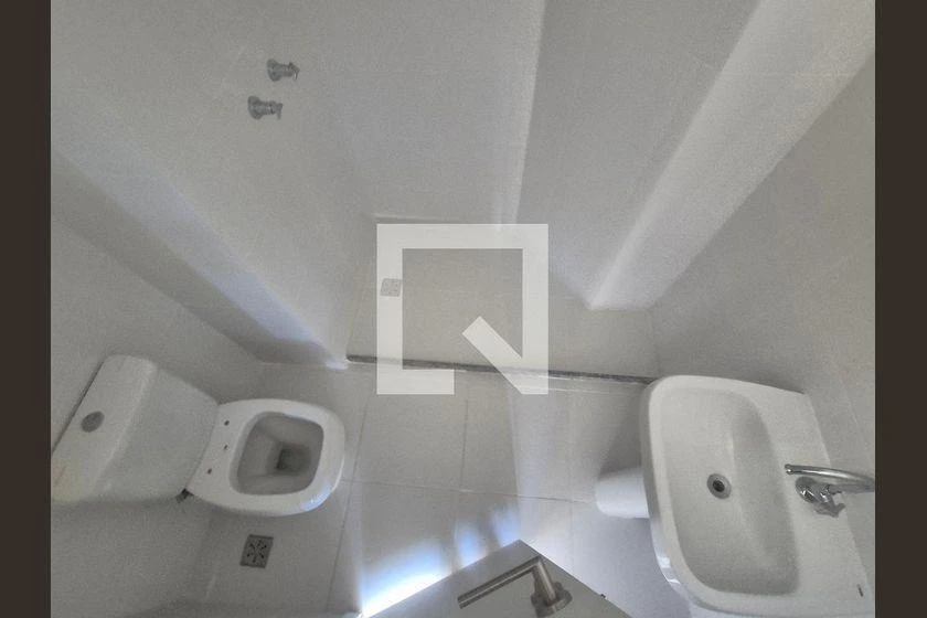 Apartamento para locação com janelas do chão ao teto — photo 39