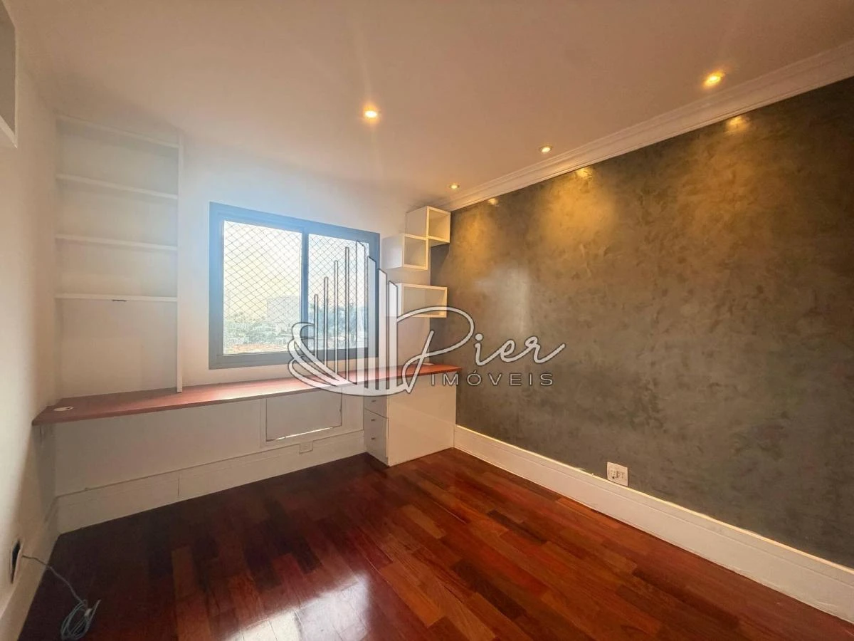 4 quartos e janelas do piso ao teto: apartamento de 174 m² — photo 33