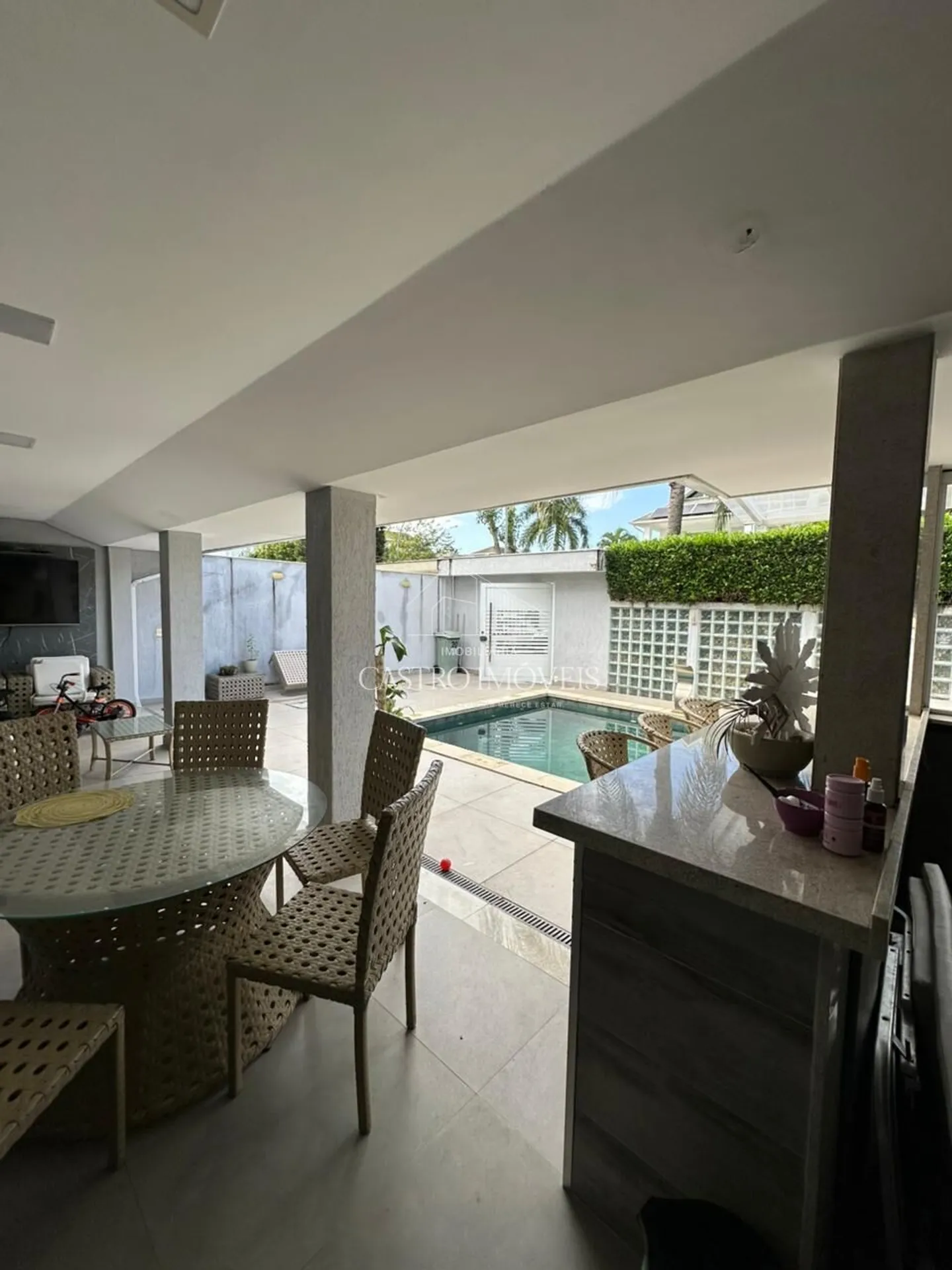 Furnished duplex house with 220 m² and 4 bedrooms — photo 33