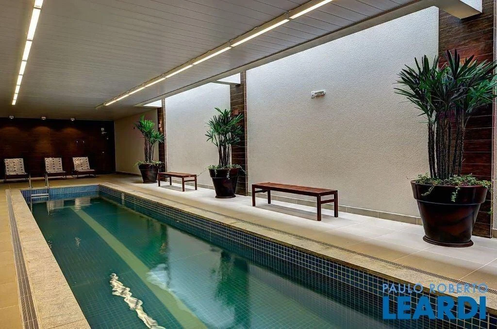 Furnished apartment, 70 m², with a grill on the balcony — photo 17