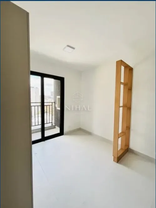 Apartamento de 2 quartos com sacada e cozinha integrada — photo 9