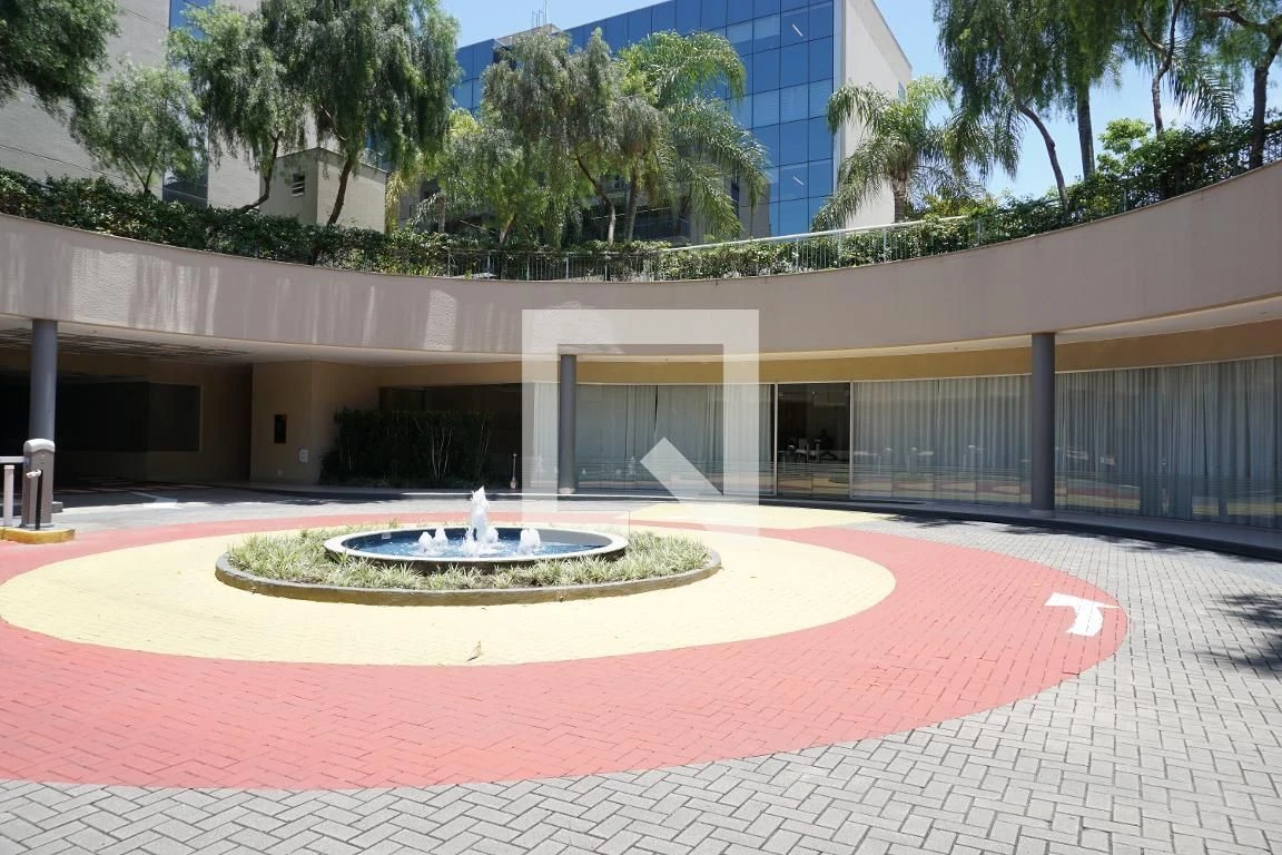Apartamento mobiliado de 2 quartos com cozinha integrada — photo 55