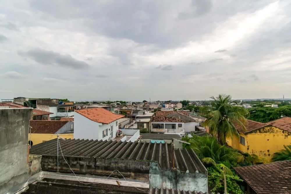 Furnished house with 5 bedrooms and a balcony — photo 73