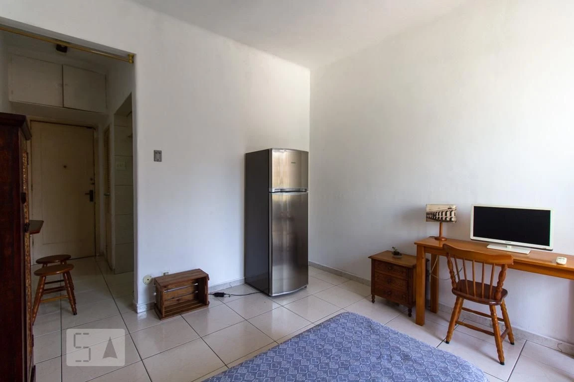 Monoambiente con espacio de home office en Rio de Janeiro