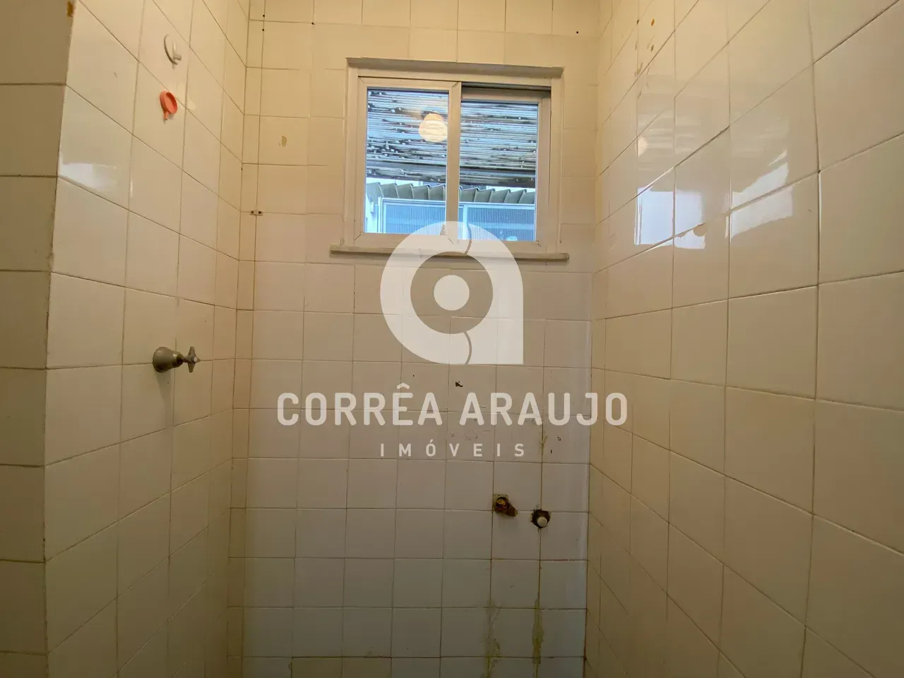 Apartment with 2 bedrooms, balcony and 1 parking space — photo 19