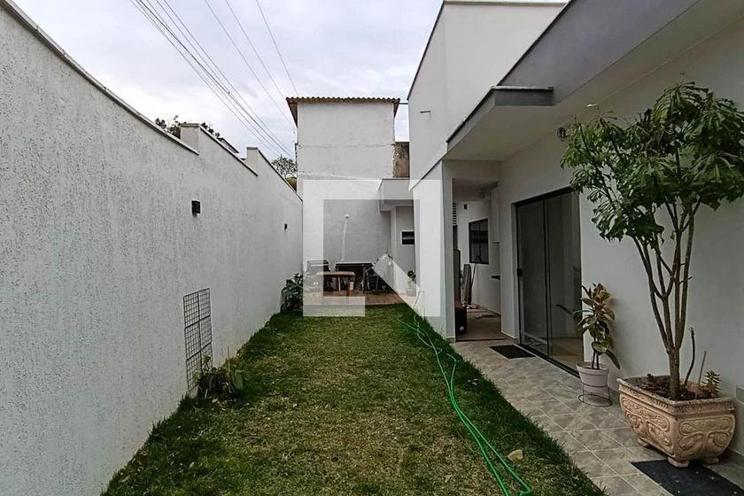 Furnished house with A/C, 2 bedrooms and 140 m² — photo 27