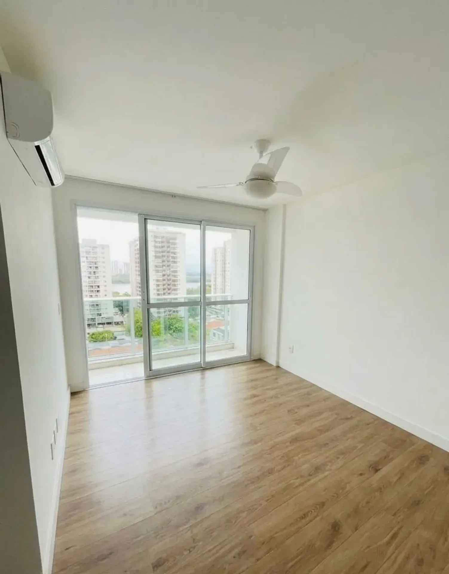 Rental apartment with 2 bedrooms and 80 m² — photo 2