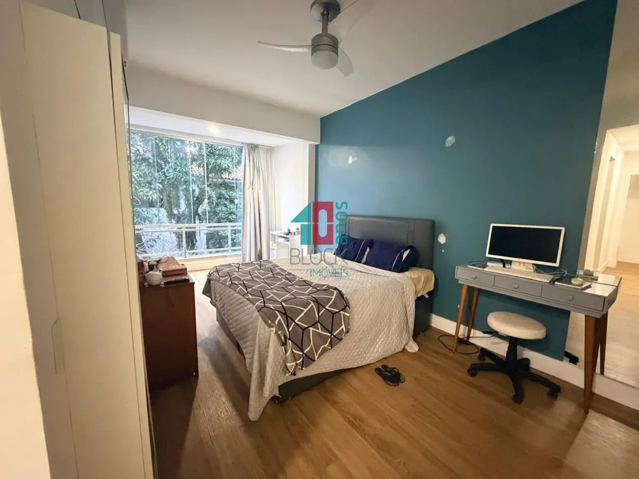 4-bedroom apartment with a washing machine — photo 3