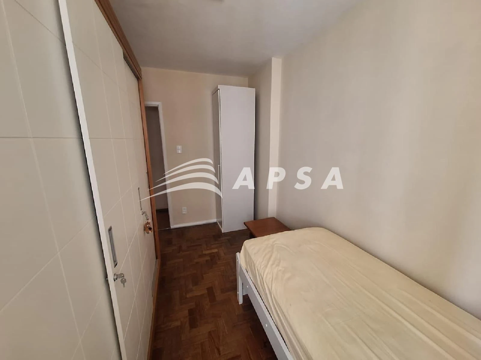 Apartamento, 65 m², com piso de madeira ou laminado — photo 16