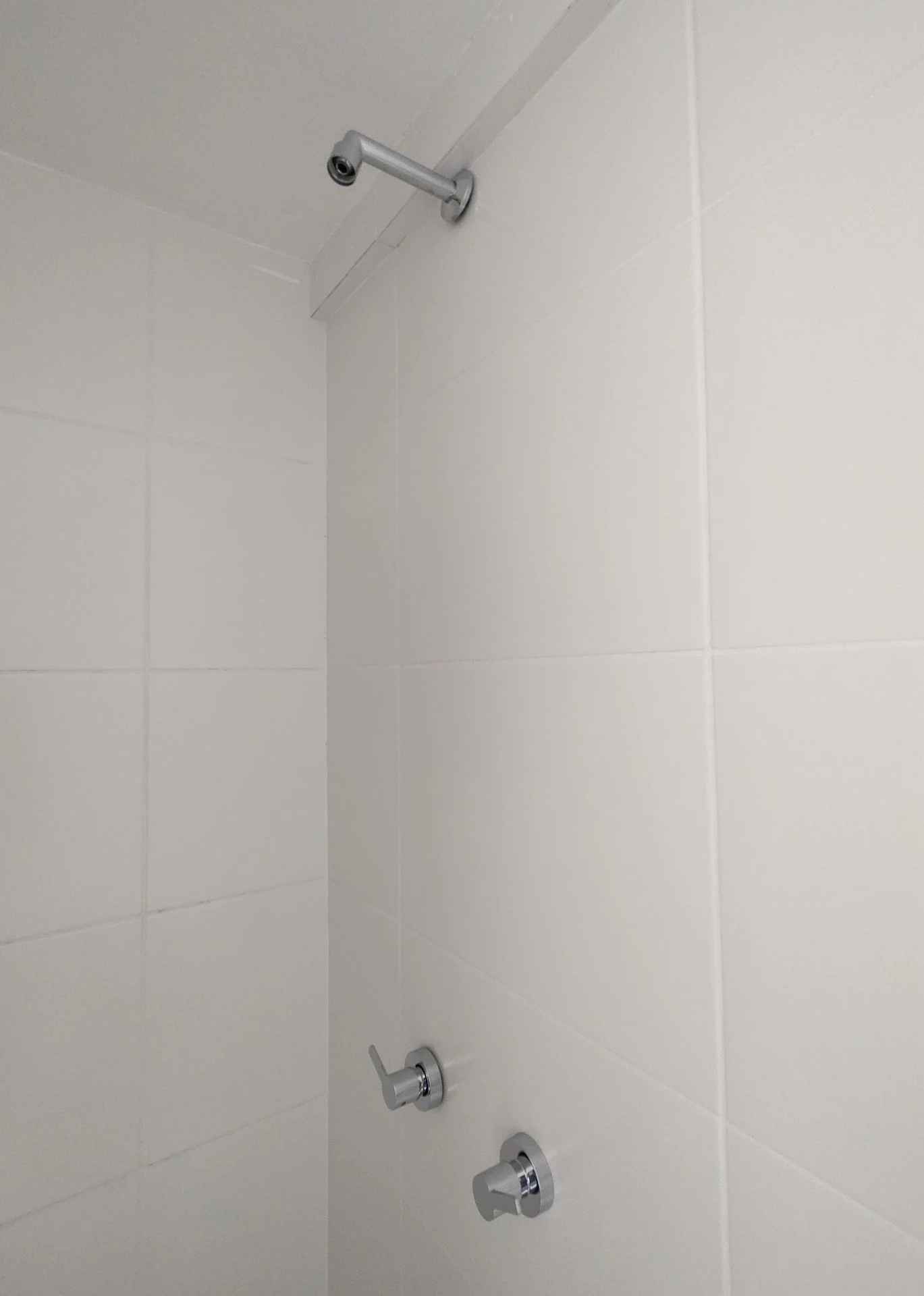 Apartamento sem mobília com 2 quartos e varanda — photo 31