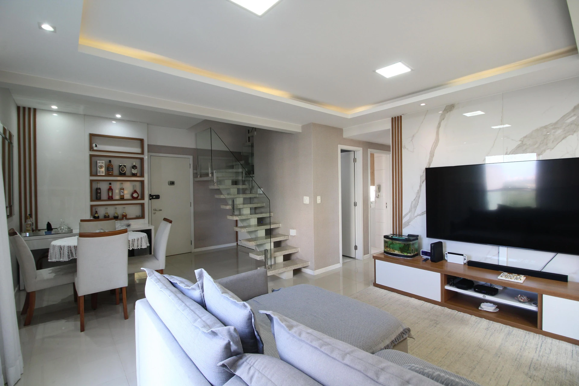 Rental apartment with 4 bedrooms and 4 bathrooms — photo 16