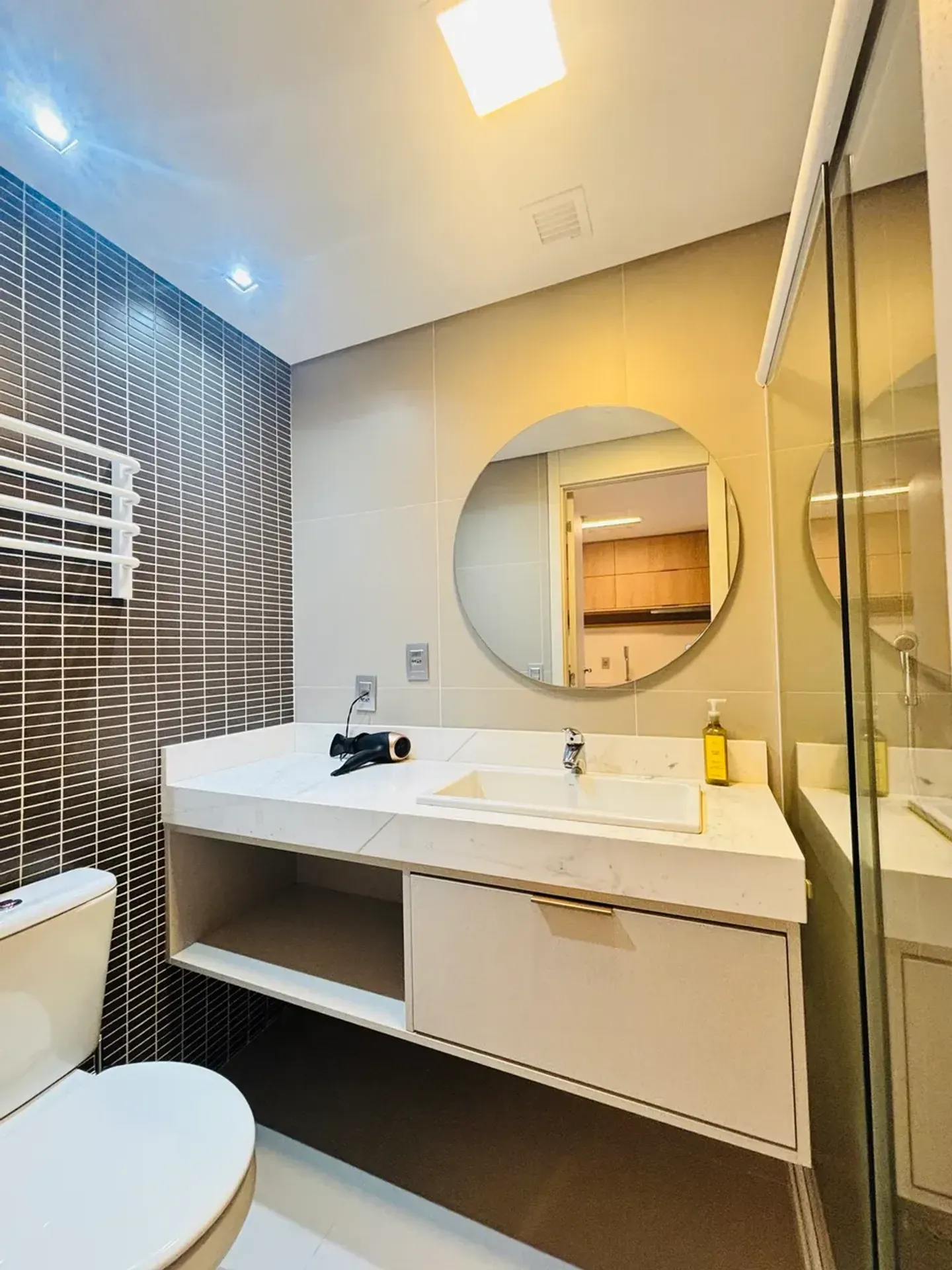 Apartamento mobiliado com 1 dormitório e 1 banheiro — photo 13