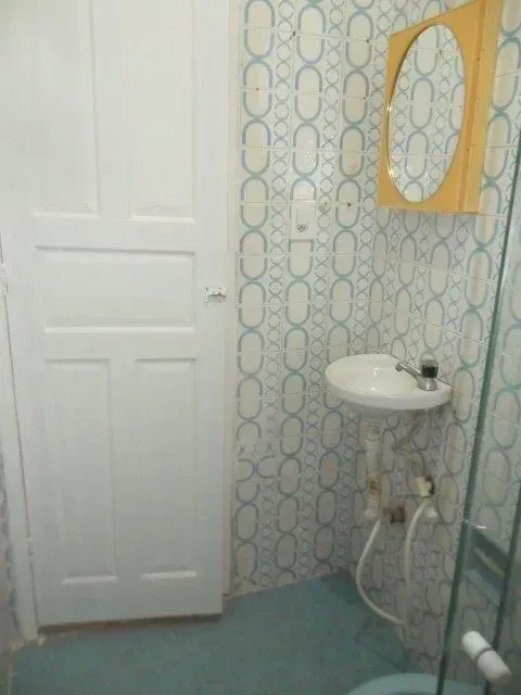 Casa de 115 m² com 1 quarto e box com chuveiro elétrico — photo 4