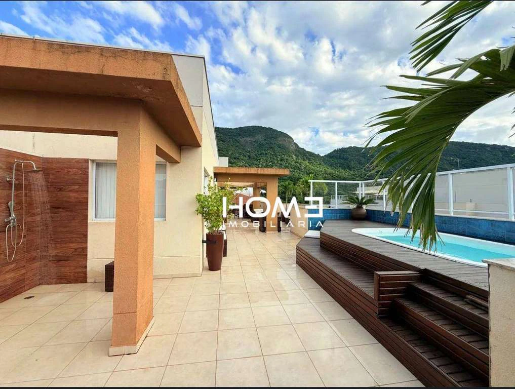 Furnished 230 m² penthouse with 3 bedrooms and pool — photo 2