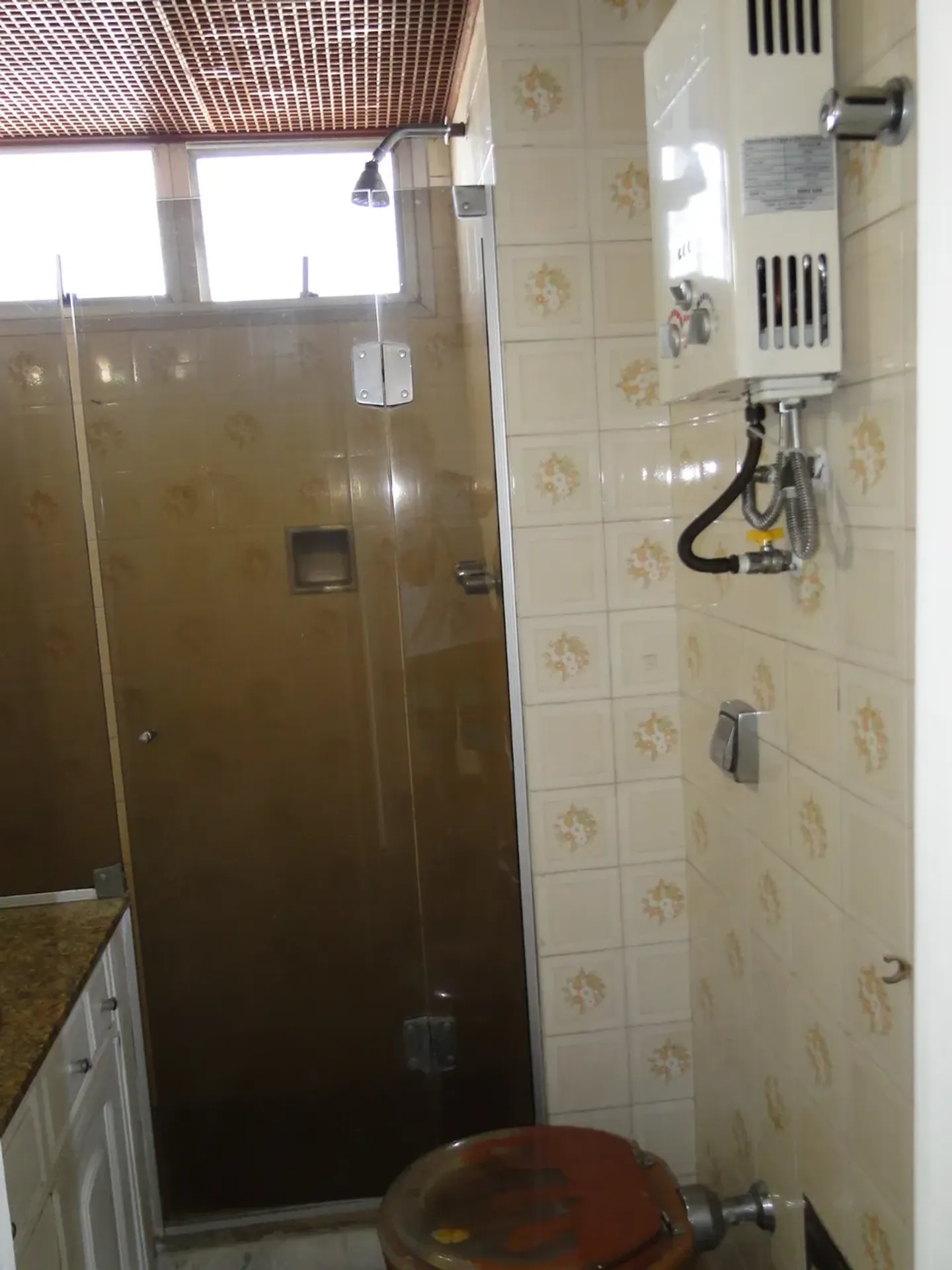 2-bedroom apartment with an en-suite and 2 bathrooms — photo 4