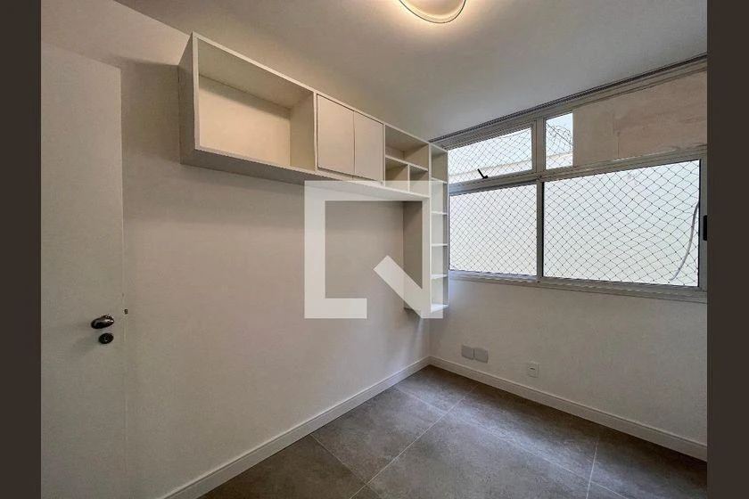 Washing machine in a 3-bedroom apartment, 101 m² — photo 3