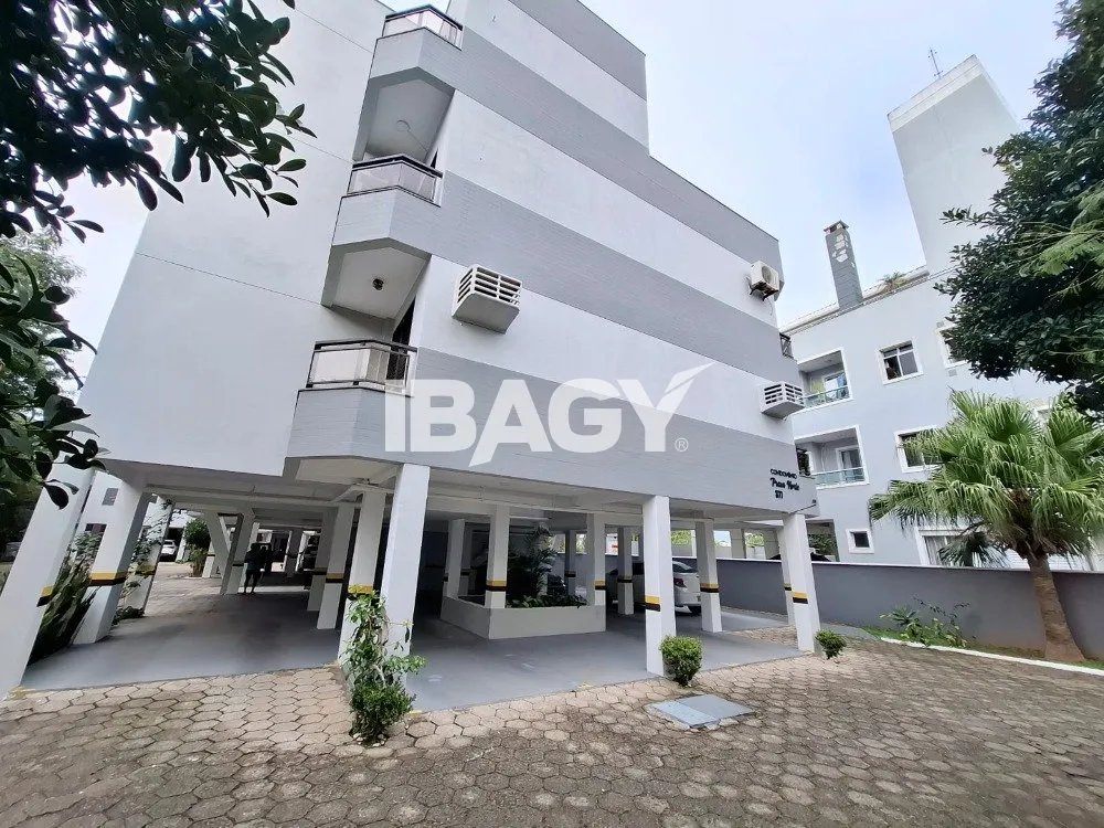 Apartamento amueblado de 3 dormitorios con balcón y parrilla — photo 32