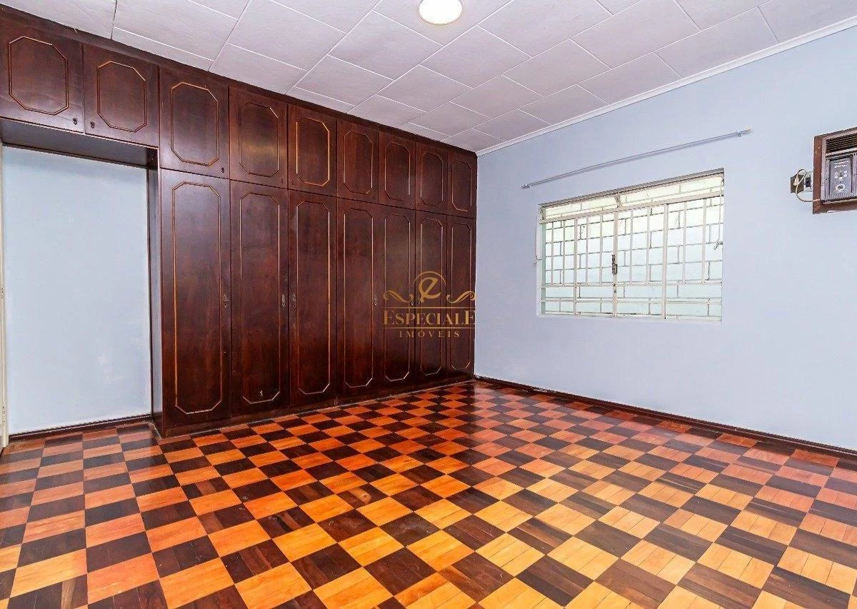 Bañera y 3 dormitorios: casa de 145 m² — photo 14