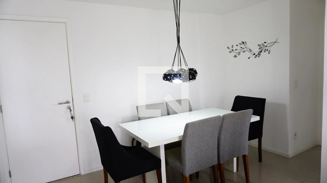 2-bedroom apartment with a washing machine — photo 32