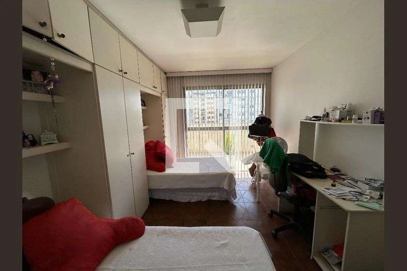 Квартира 400 м² з 4 спальнями та зоною для прання — photo 11