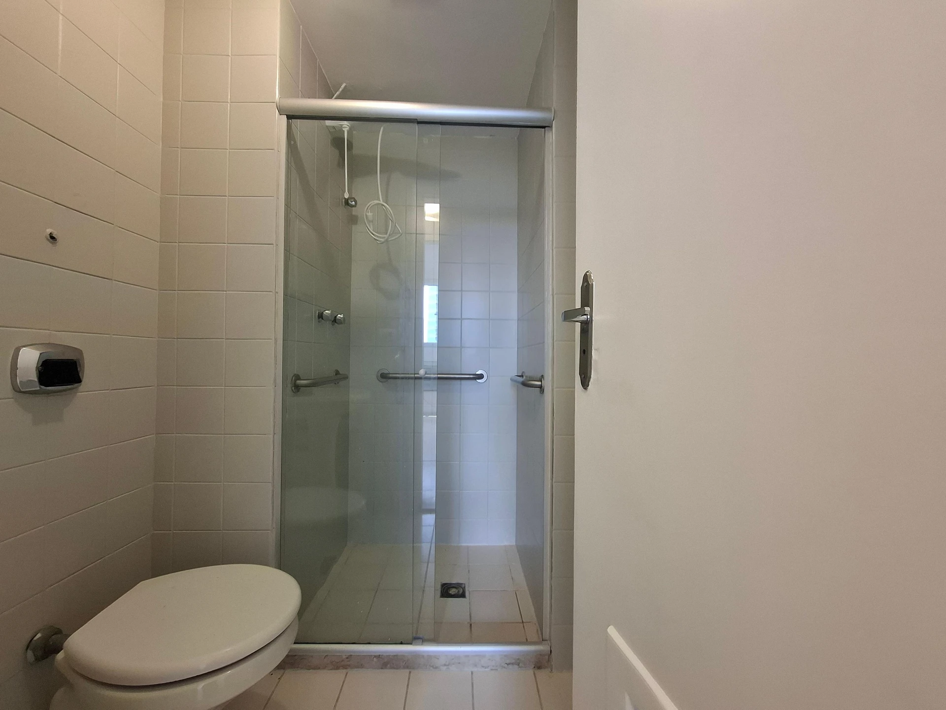 2 quartos e janelas do piso ao teto: apartamento de 75 m² — photo 29
