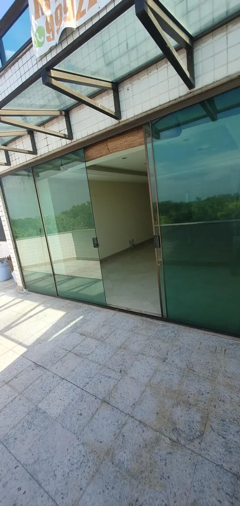 Duplex penthouse with 381 m² and a built-in grill balcony — photo 13