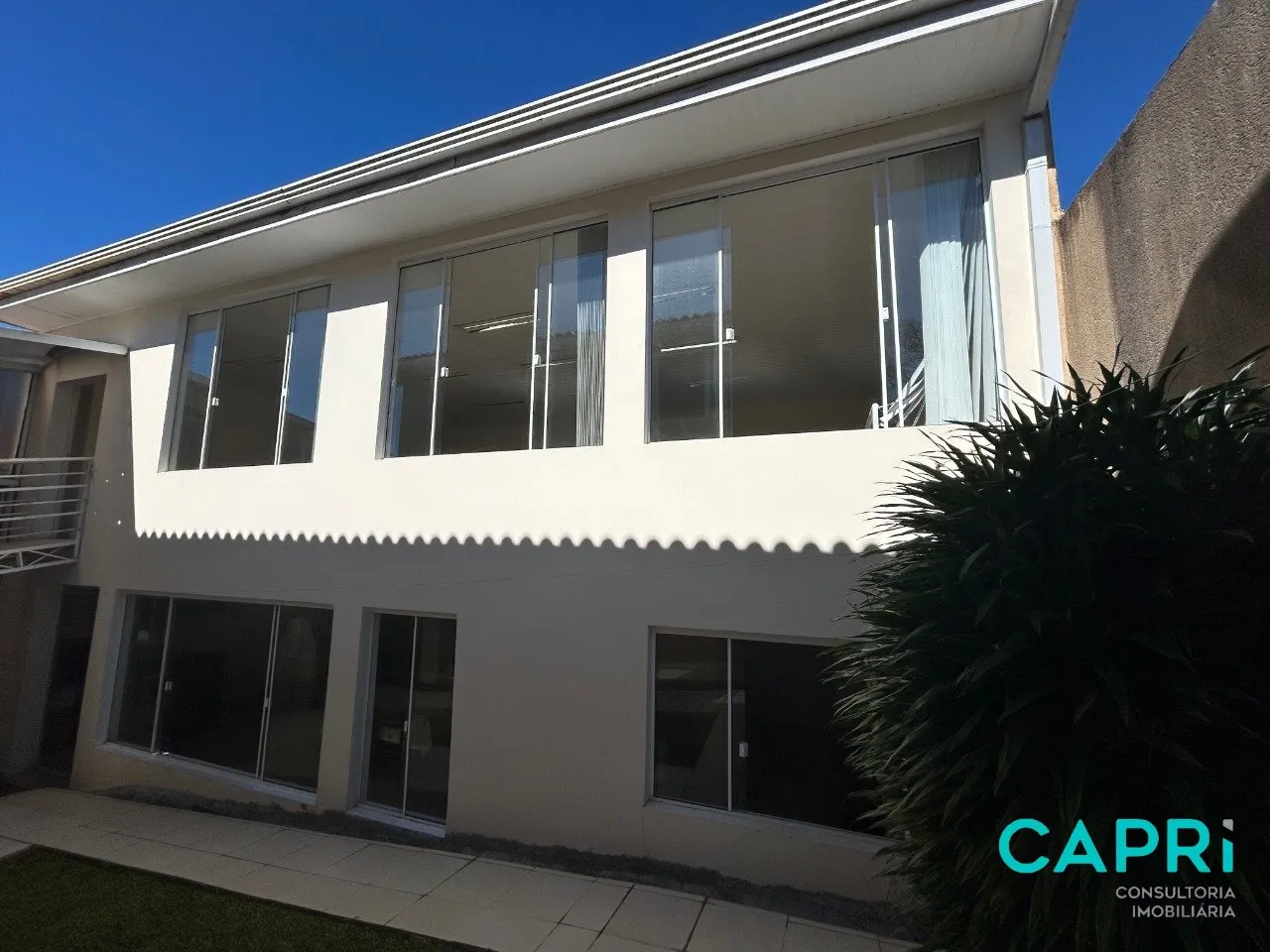 House with 4 bedrooms and a private BBQ — photo 51