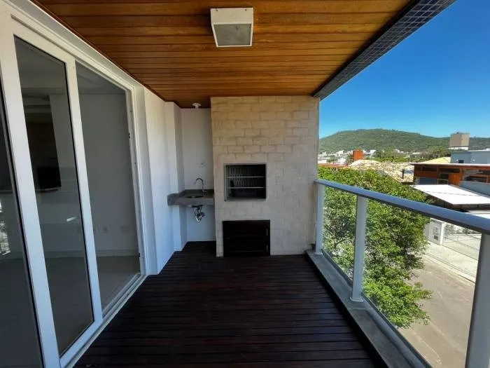 Apartment, 145 m², with a grill on the balcony