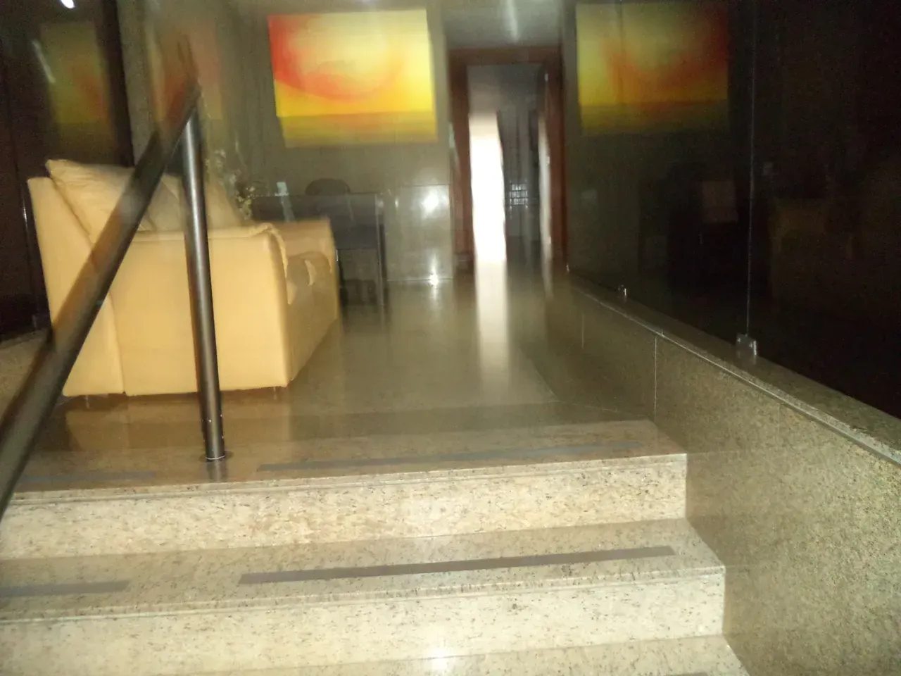 93 m² apartment with 2 bedrooms and 3 bathrooms — photo 15