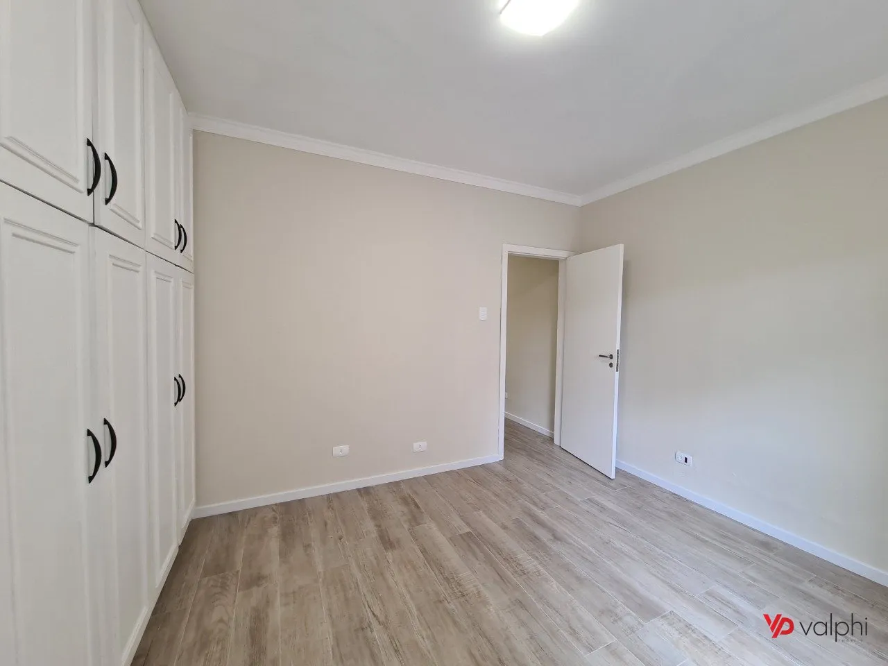 Unfurnished 3-bedroom apartment with 114 m² — photo 29