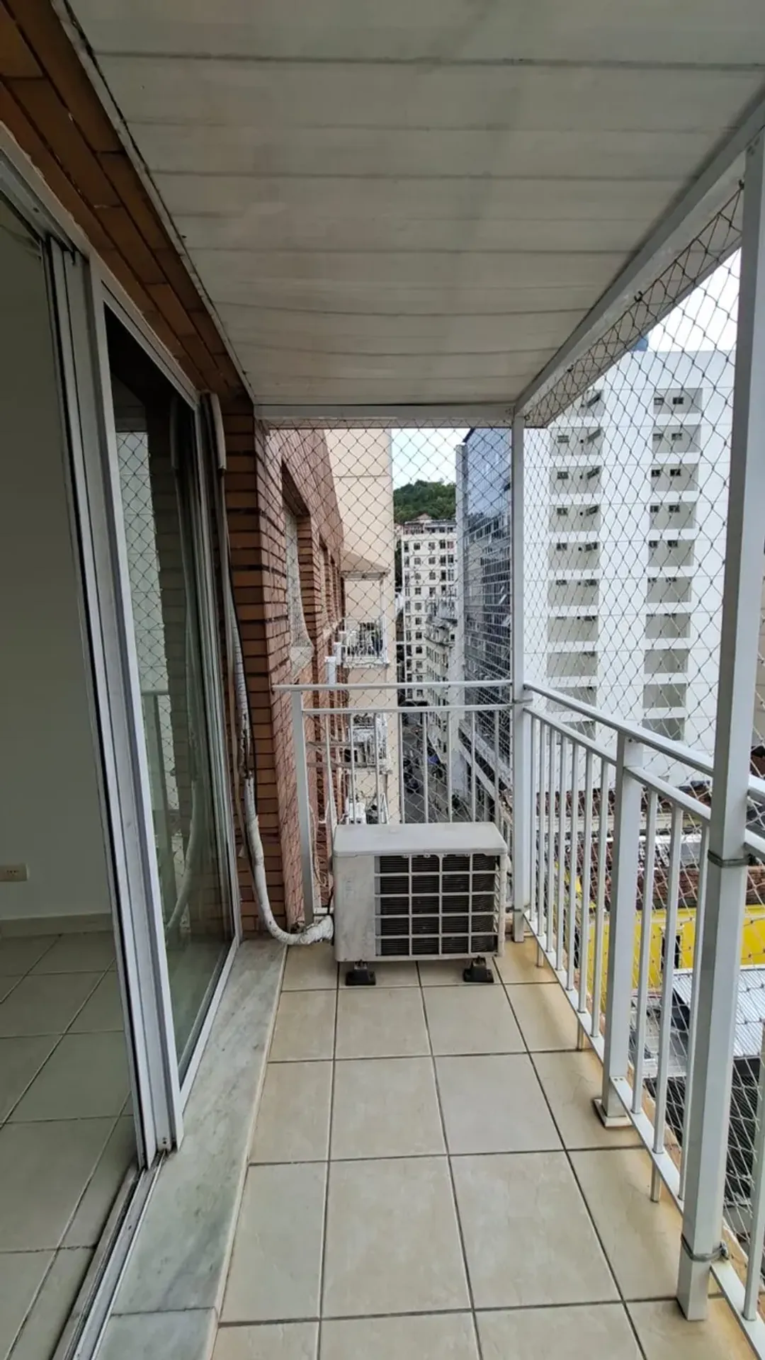 Washing machine in a one-bedroom apartment, 45 m² — photo 8