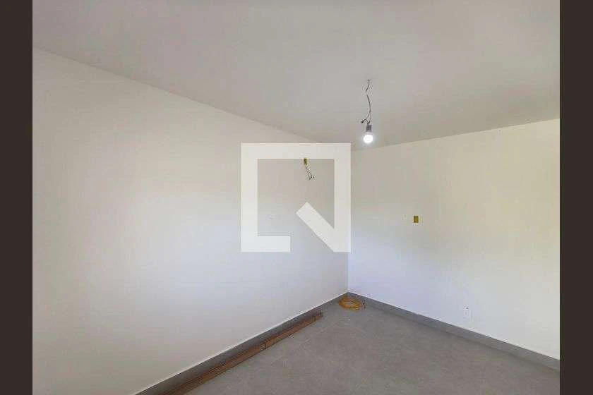 Casa em condomínio com 2 quartos e varanda — photo 18
