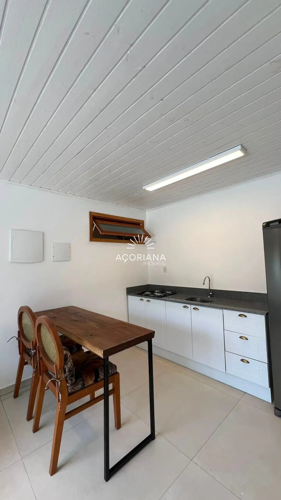 Furnished 600 m² house with 5 bedrooms and an integrated kitchen — photo 71